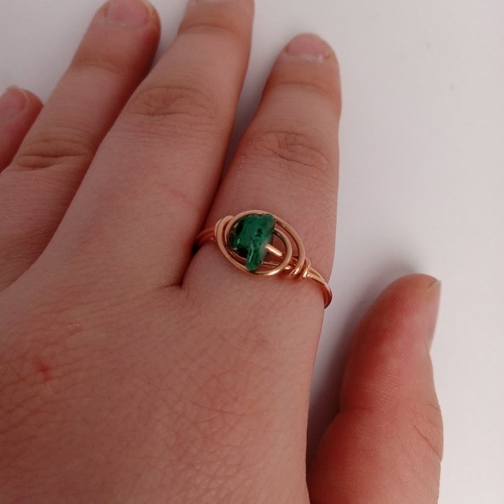 Elegant Green Stone copper Ring